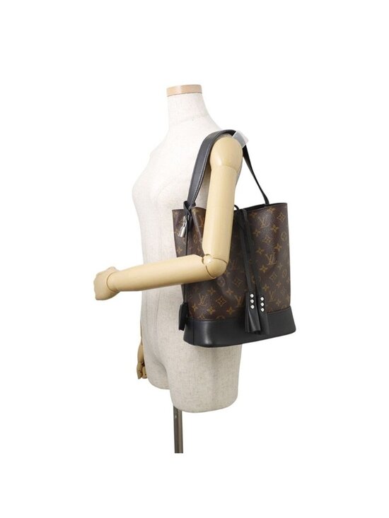 Louis Vuitton Shoulder Bag Monogram Idle GM Collection